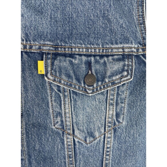 Levis Premium Denim Jean Trucker Jacket Snoopy Legit Mens Large Blue Button NWOT - Picture 5 of 9